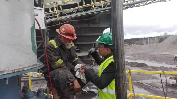 美礦機械設(shè)備登陸美國砂石料市場 美礦機械設(shè)備登陸美國砂石料市場